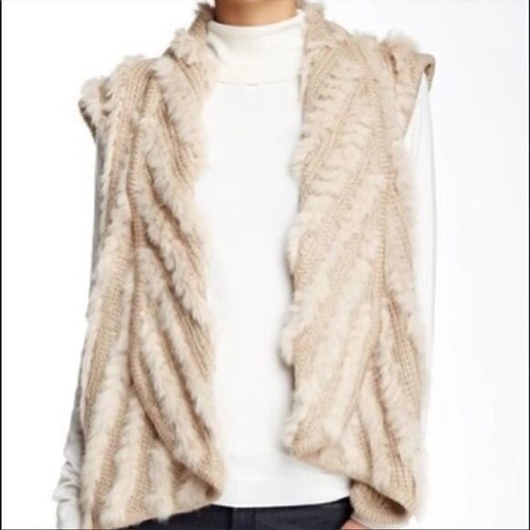 Elliatt Dune Drape Genuine Rabbit Fur Vest Shawl collar - Picture 1 of 8